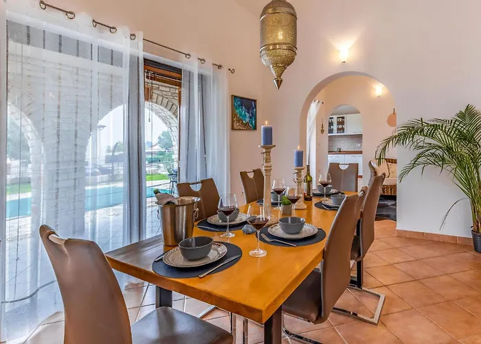 펜션 Beautiful In With Wifi Galižana