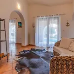 Casa vacanze Beautiful In With Wifi