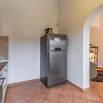 Casa vacanze Beautiful In With Wifi